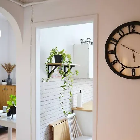 Apartment Urocza Kawalerka W Centrum Wroclawia *